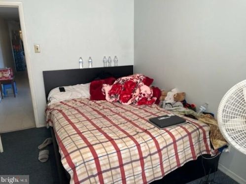 2113 28 St, Philadelphia PA 19145-2522 exterior