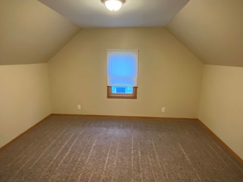 1006 109, Milwaukee WI 53214-2307 exterior