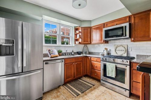 3824 Ingalls Ave, Alexandria VA 22302-1810 exterior