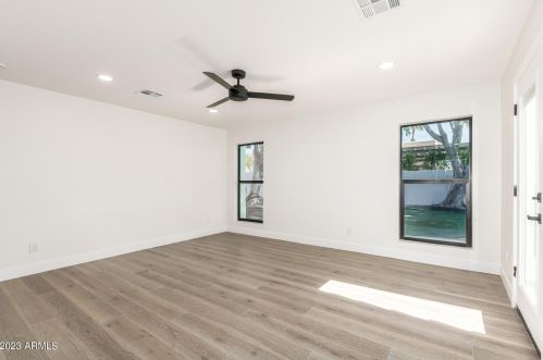 6111 31st Pl, Phoenix AZ  85016-2303 exterior