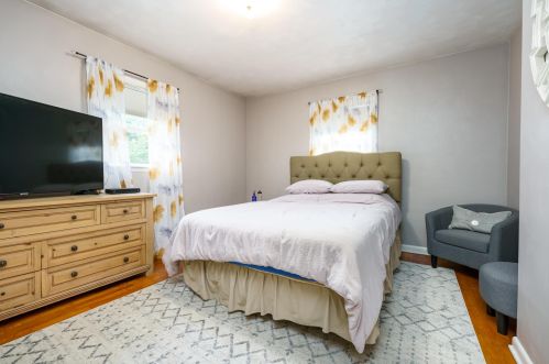 6813 Bratcher St, Kalamazoo MI  49024-3479 exterior