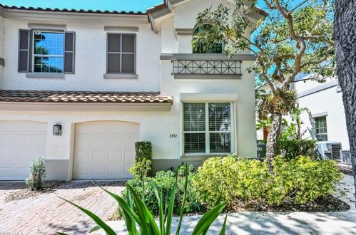 161 Colonade Cir, Naples FL 34103-8720 exterior