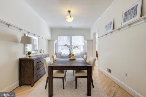 2812 27 St, Washington DC 20007-3144 exterior