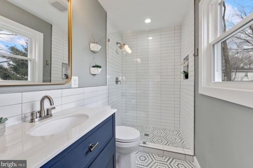 14409 Butternut Ct, Rockville MD 20853-2324 exterior