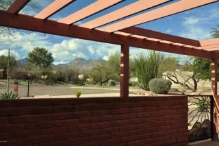 3326 Camino Los Brazos, Tucson, AZ 85750-2817