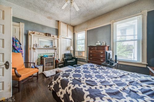 702 Fraser St, Atlanta GA 30315-1245 exterior