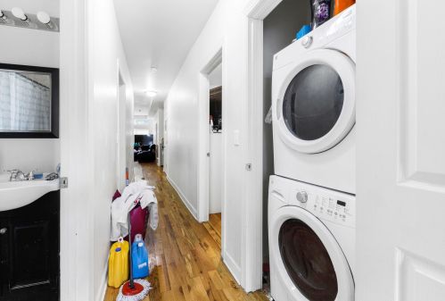 3221 Maypole Ave, Chicago IL 60624-1741 exterior