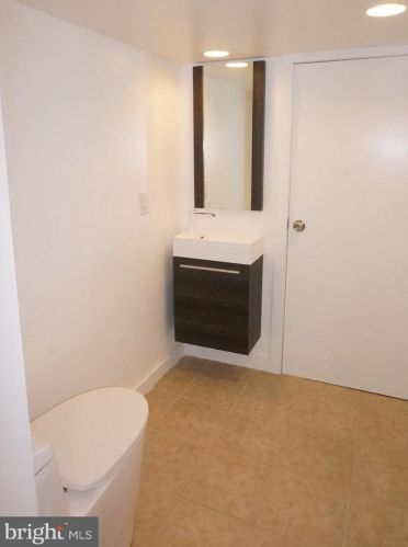 618 Kater St, Philadelphia PA 19147-1817 exterior