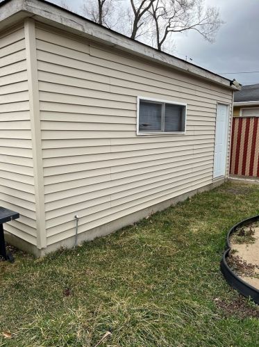 10449 Pr Ave, Chicago IL 60628-1450 exterior