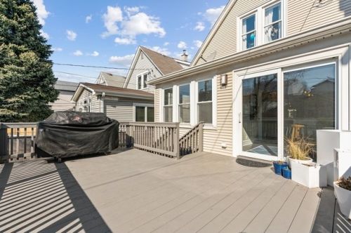 2019 Fletcher St, Chicago IL 60634-4006 exterior