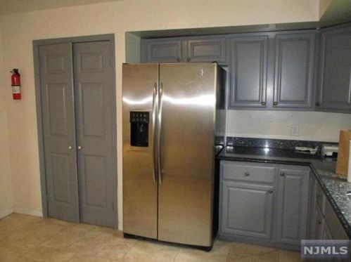 731 Probst Ave, Fairview NJ  07022-1045 exterior