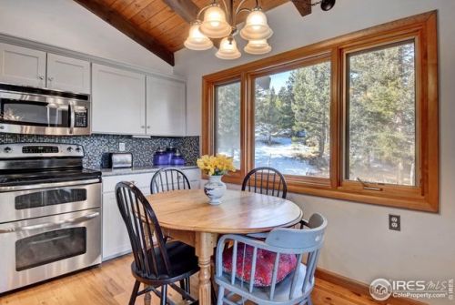 1418 Deer Trl Rd, Boulder CO 80302-9422 exterior