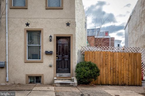 2535 Collins St, Philadelphia PA  19125-1723 exterior