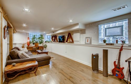 1432 Central Park Ave, Chicago IL 60655-3415 exterior