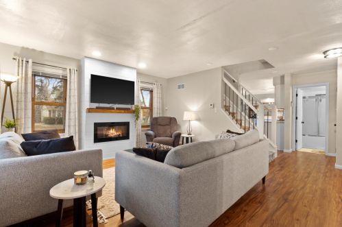 730 53rd St, Milwaukee WI  53208-3019 exterior