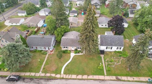 4420 Jay St, Duluth MN 55804-2466 exterior