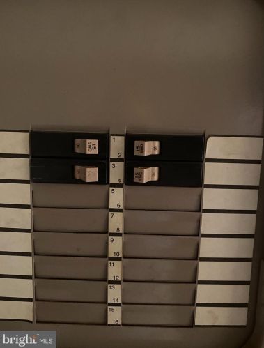 241 54th St, Washington DC 20019-6624 exterior