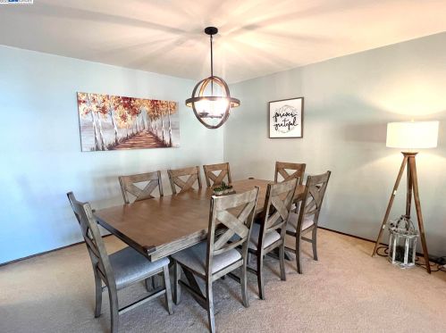 3671 Sanford St, Concord CA  94520-1356 exterior