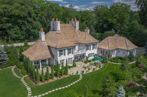 120 Pecksland Rd, Greenwich CT 06831-3650 exterior