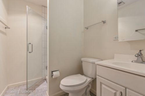 11 Dole Ave, Bull Valley IL 60014-5808 exterior