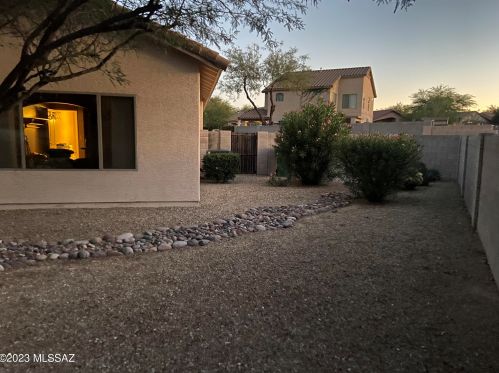 4434 Paseo Don Rolando, Tucson AZ  85746-8465 exterior