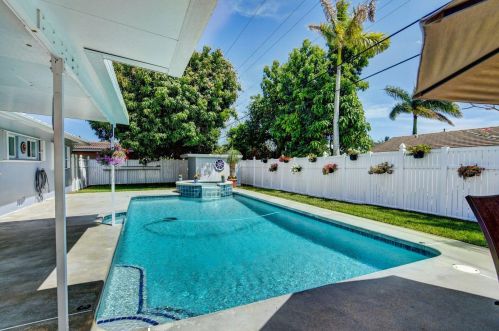 2232 Park Pl, Boca Raton FL 33486-3120 exterior