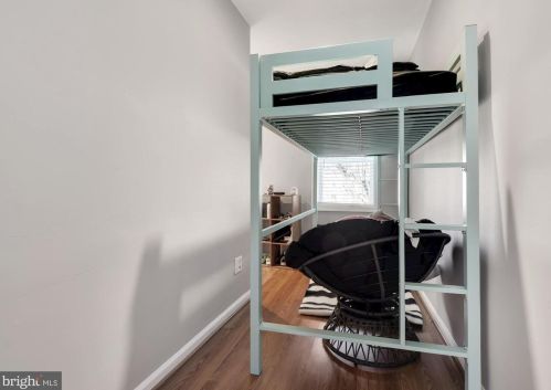 1818 Minnesota Ave, Washington DC 20020-5420 exterior