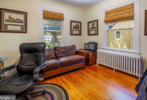 10 Brookletts Ave, Easton MD 21601-2915 exterior