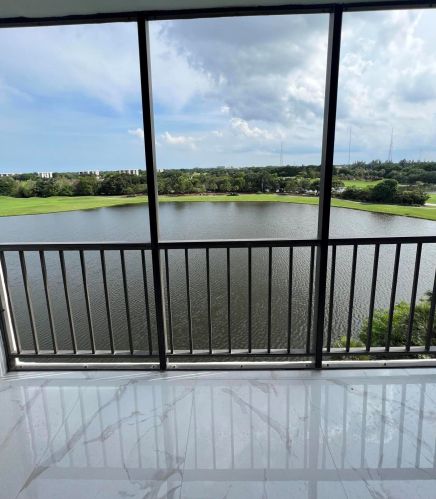 7786 Lakeside Blvd, Boca Raton FL  33434-6288 exterior