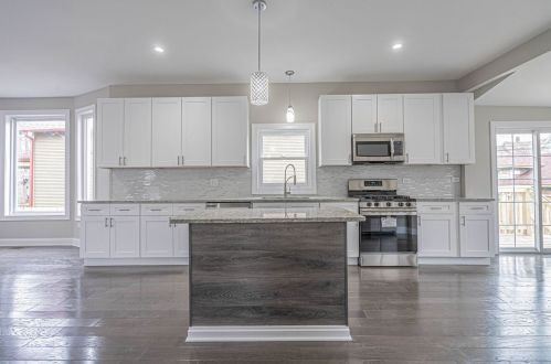 518 6 Ave, Broadview IL 60153-1149 exterior