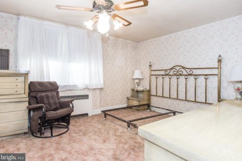 4030 Bleigh Ave, Philadelphia PA 19111-3617 exterior