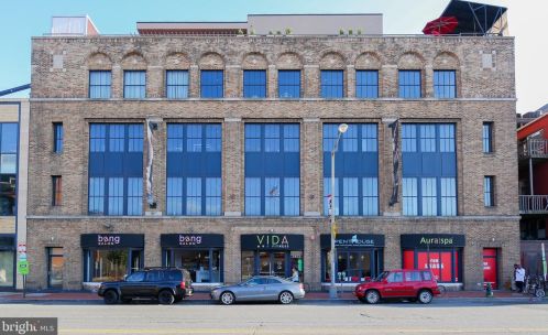 1661 Crescent Pl, Washington DC  20009-4008 exterior