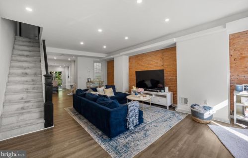 4043 Boone St, Philadelphia PA  19127-1704 exterior