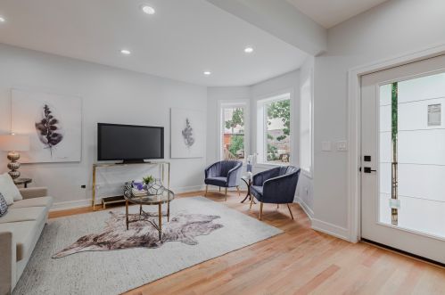 1624 Peterson Ave, Chicago IL  60660-2417 exterior