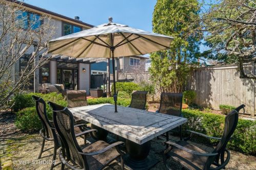 4541 Hermitage Ave, Chicago IL 60609-3811 exterior