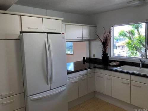 1608 Miller St, Honolulu HI 96813-1870 exterior