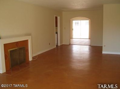 2802 Lee St, Tucson, AZ 85716-3521