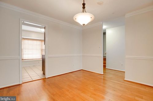 7 Grace Church Ct, Silver Spring MD  20910-2161 exterior