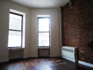 1482 Bedford Ave, Brooklyn NY  11216-3808 exterior
