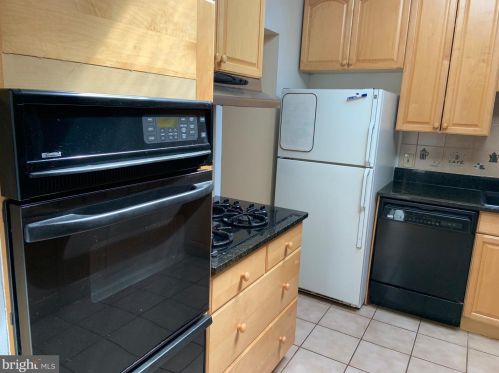 5017 Aspen Hill Rd, Rockville MD  20853-3711 exterior