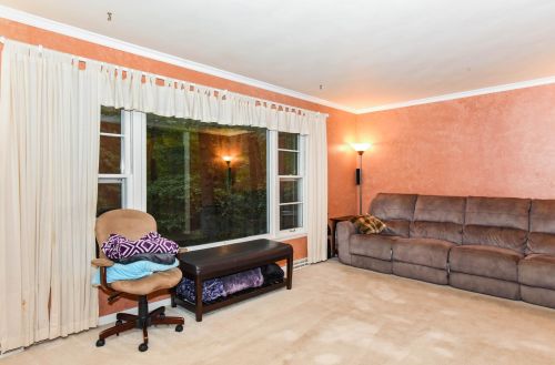 87 Baseline Rd, Plainwell MI 49080-9549 exterior