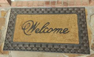 1745 Stoneoak Cir, Lawrenceville GA  30043-5677 exterior