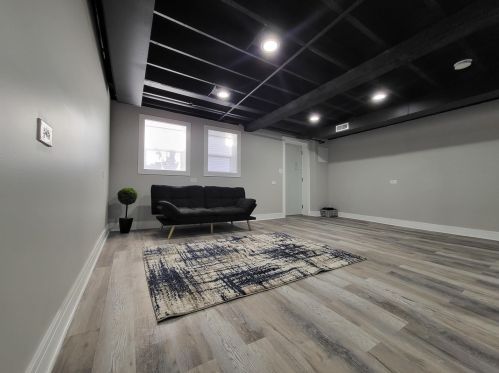 2837 Farrell St, Chicago IL 60608-5707 exterior