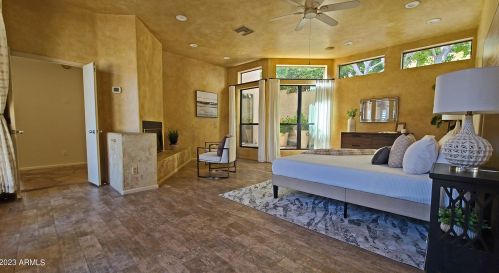 5761 Echo Canyon Cir, Phoenix AZ  85018-1270 exterior