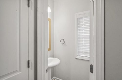 4496 Clubside Dr, Gainesville GA 30504-9238 exterior