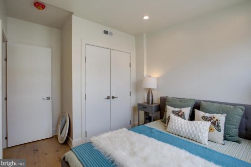 1213 17th St, Washington DC  20002-2019 exterior