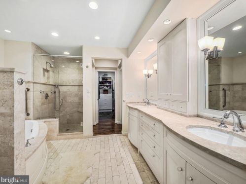 4212 48 Pl, Washington DC 20016-2338 exterior