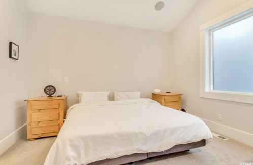 11623 Broadview Way, Sandy UT 84092-5628 exterior