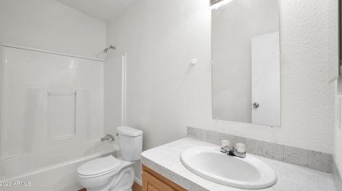 43710 12 St, Phoenix AZ 85086-6477 exterior