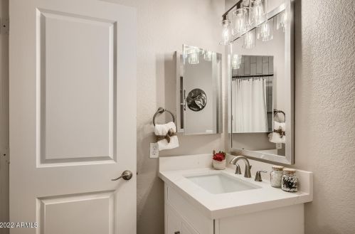 6209 Championship Dr, Chandler AZ  85249-4083 exterior